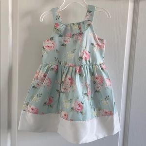 Girls dress